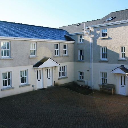 4 Laurel Court Villa อัลเวอร์สตัน ภายนอก รูปภาพ